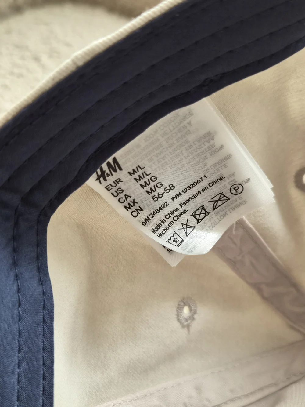 H&M The Hamptons Country Club Embroidered Baseball Cap | Cream & Blue M/L